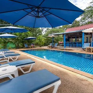 Lanta Lily Resort