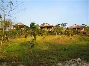 Freedom Estate Sea View Apartments Koh Lanta