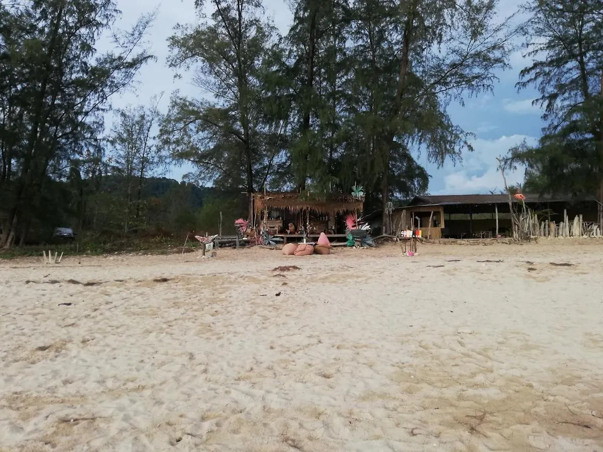 Freedom Estate Sea View Apartments Koh Lanta
